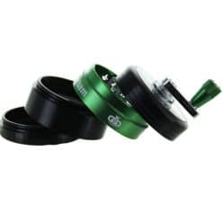 Alternative view of Grinder Amsterdam a Manovella Verde in Alluminio - 4 parti 53mm